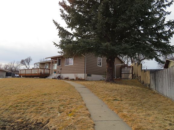 3rd image of 47 Saddle Butte Dr