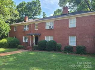 2357 Sharon Rd APT 3, Charlotte, NC 28211