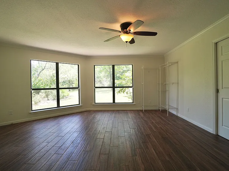 8 Woodhollow Trl — Photo 22