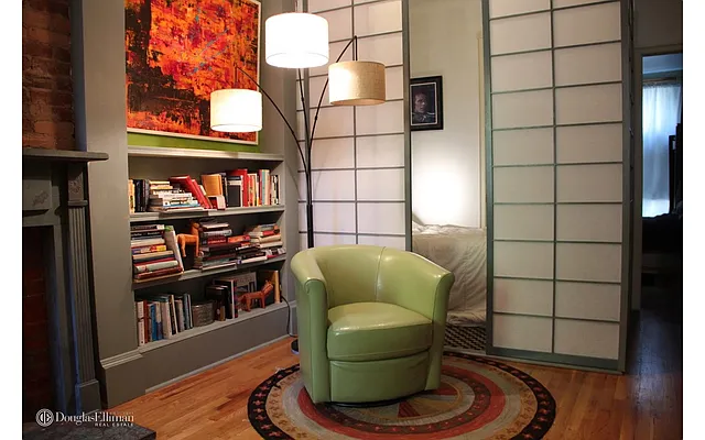 Rented by Douglas Elliman | media 18