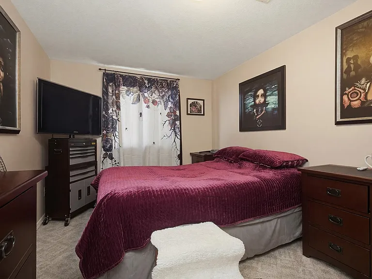 2165 Tower Ct — Photo 12