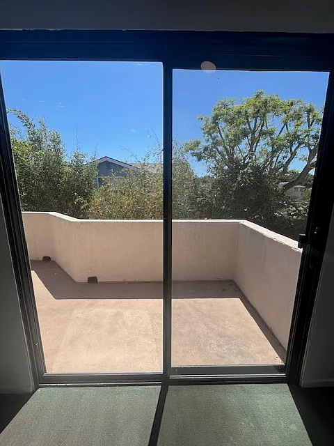 1 bed, $2,400 — Photo 4
