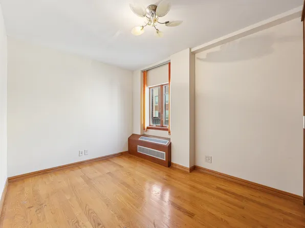 2964 Brighton Sixth Street image 15 of 26