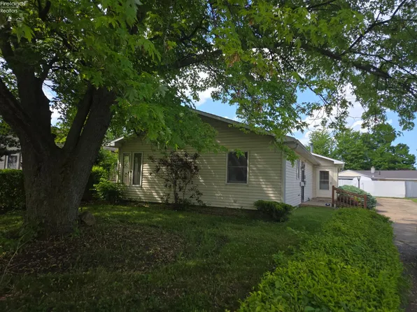 1455 Judy Ln, Sandusky, OH 44870