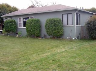 1127 Del Monte Blvd, Pacific Grove, CA 93950