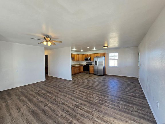 5th image of 102 McNair St