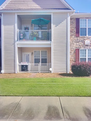 1329 Kershaw Loop #137 Photo 1