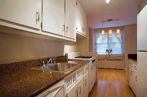 Sold by Corcoran | media 23