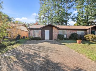 7127 Gatewood Dr, Tyler, TX 75703
