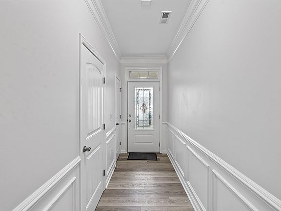 4th image of 729 Grace Hodge Dr
