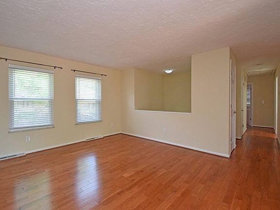 2nd image of 1715 Eastwind Ct