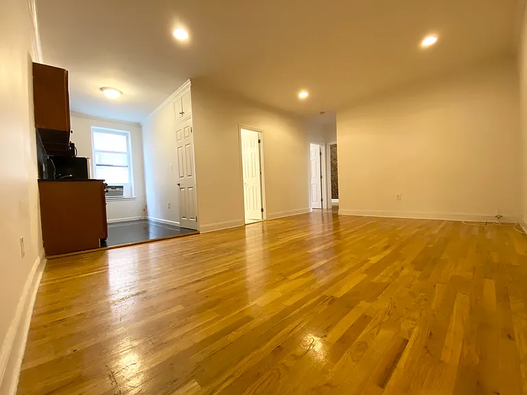 55 E Houston St #5H — Photo 2