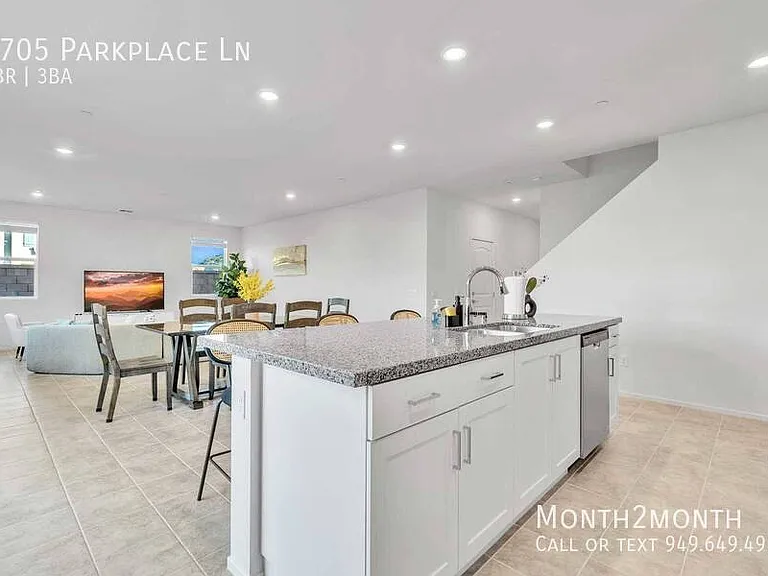 1705 Parkplace Ln — Photo 8