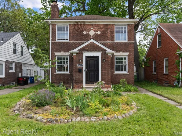 2625 W Eight Mile Rd, Detroit, MI 48203