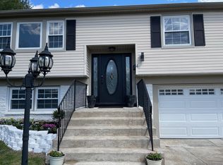 4 Hobart Ave, Marlton, NJ 08053