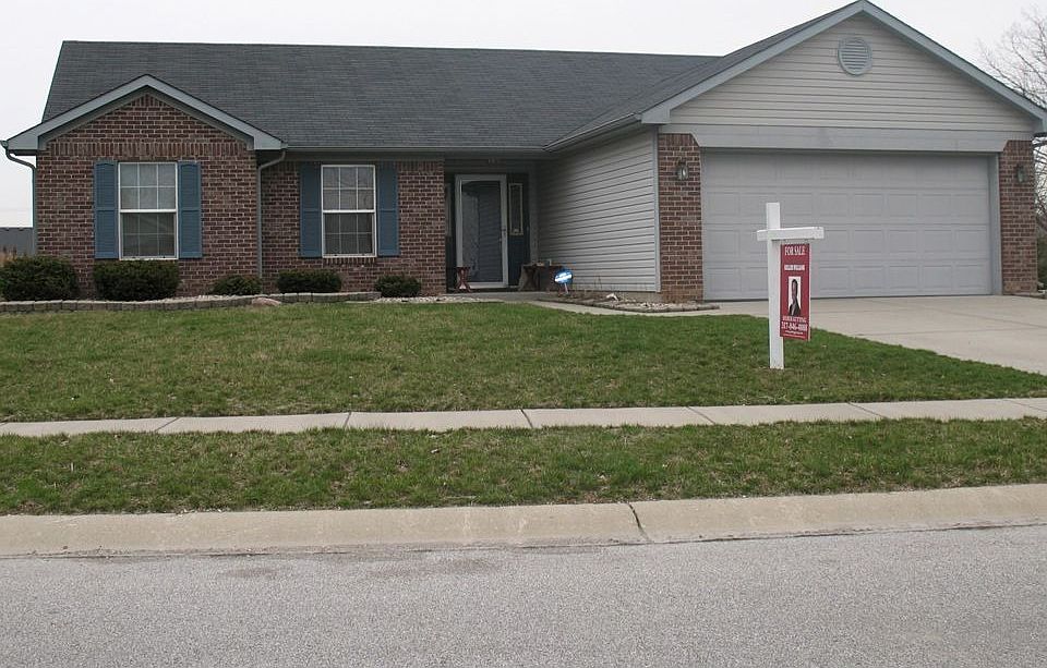 6037 Glebe Drive