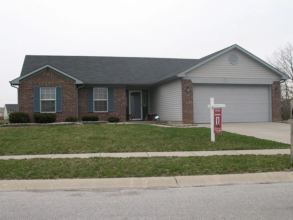 6037 Glebe Dr photo 1