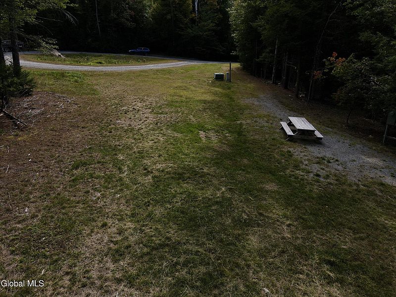 5th image of 38 Granite Ridge Road