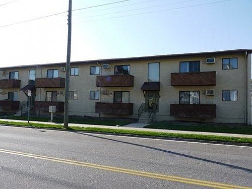 5th image of 1138 Central Ave APT 5