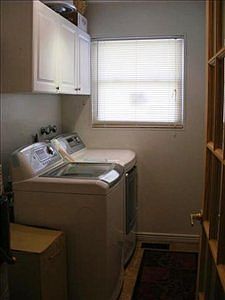 5th image of 1102 W Bonita Dr