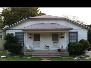 2826 Forest Park Blvd, Fort Worth, TX 76110