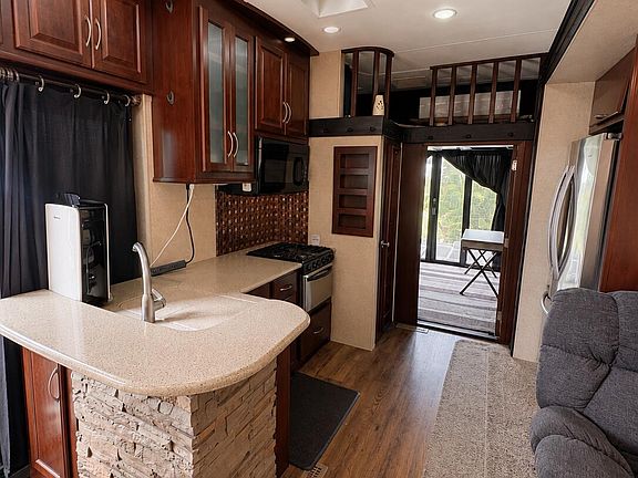 3rd image of 14130 SE 126th Boulevard