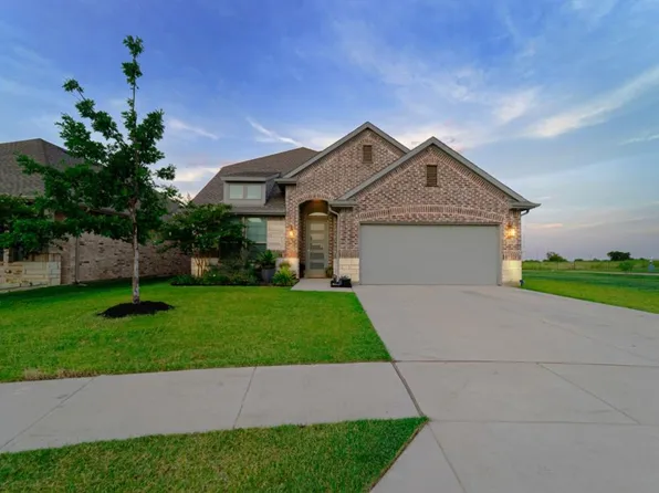 1120 Stallion Ln, Justin, TX 76247