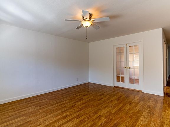 4th image of 1132 Fawn Dr
