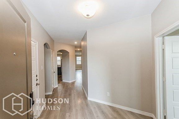 4th image of 102 Colony Way