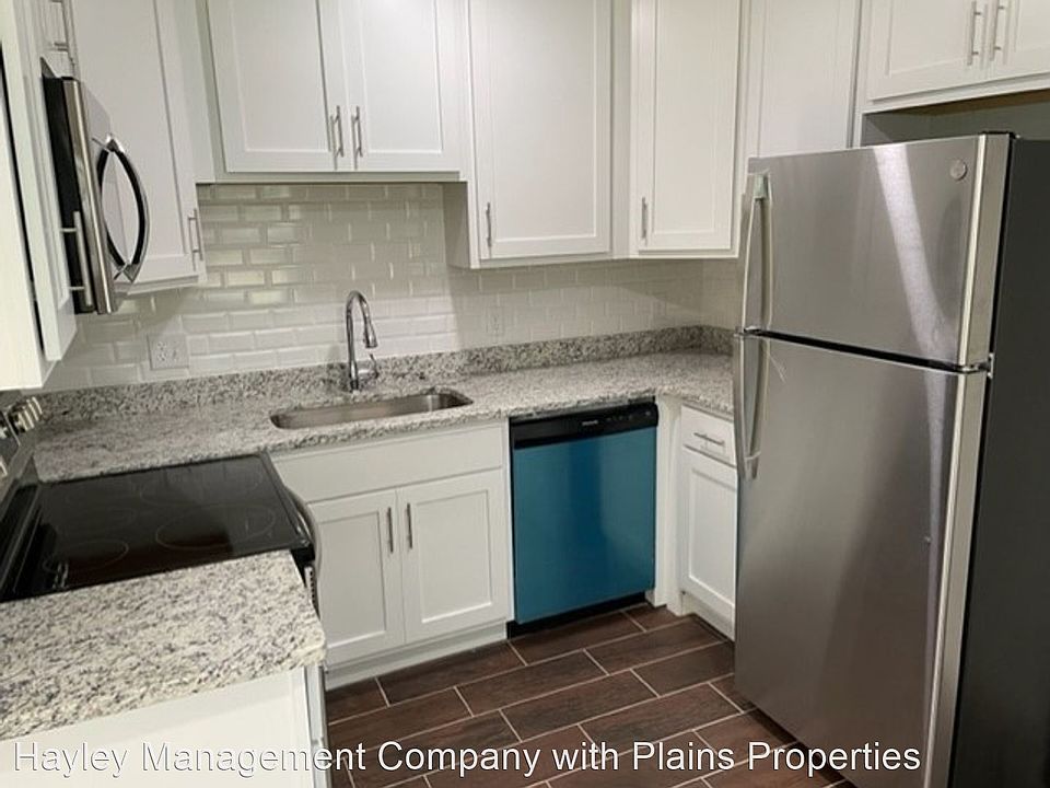 1st image of 501 N 2nd St #11288920