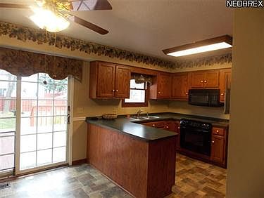 5th image of 4017 Buckingham Dr