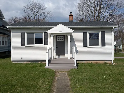 166 Humboldt St Photo 1