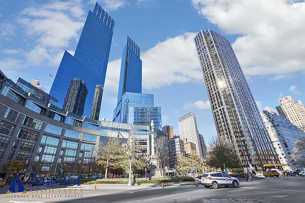 Rented by Anchor Associates | media 33