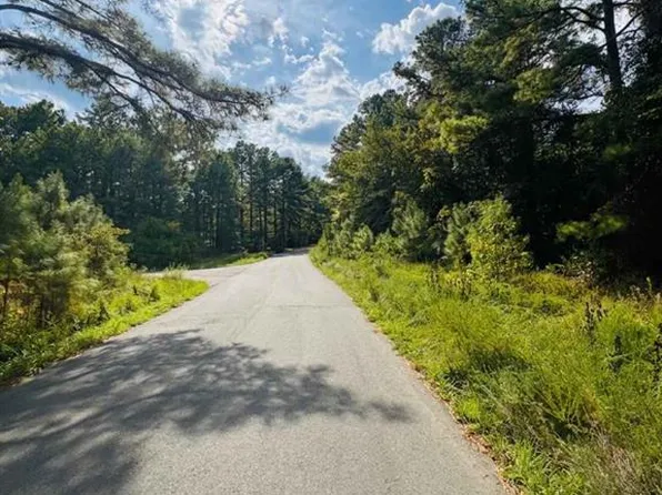 1238 Pine Hills Road, Broken Bow, OK 74728