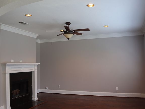 2nd image of 705 Charlotte Dr