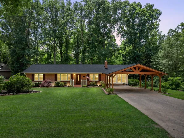 231 Belair Ln, Wellford, SC 29385