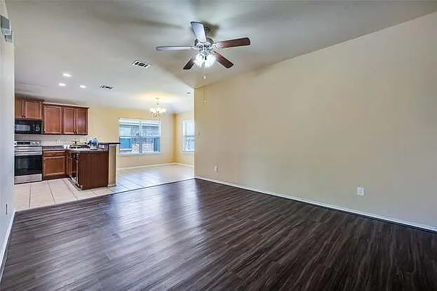 136 Meadow Crest Dr — Photo 19