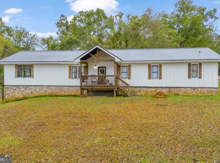 1060 Stephen St, Greensboro, GA 30642