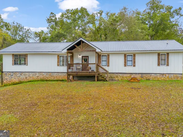 1060 Stephen St, Greensboro, GA 30642