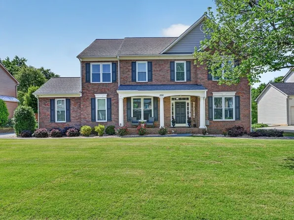 1251 Fieldcrest Ct, Suwanee, GA 30024