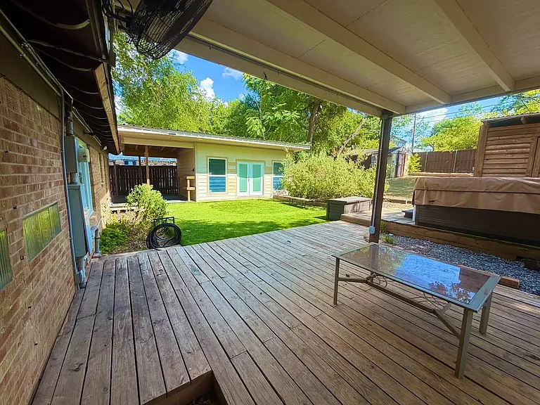 6128 Hollis Ave — Photo 2