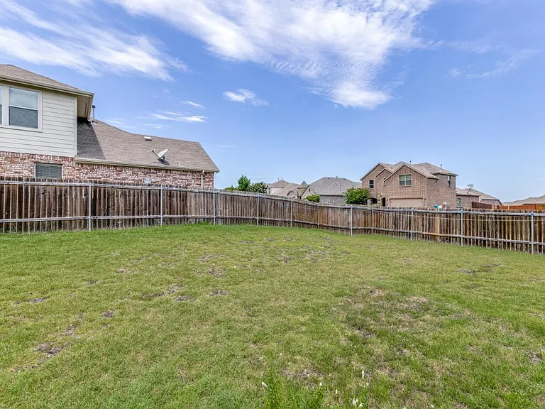 3025 Rocking Hills Trl — Photo 24