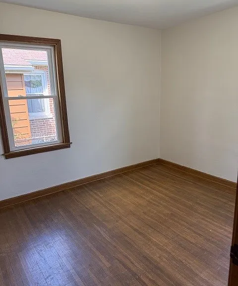 7349 Howard Ave — Photo 2