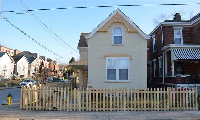 1st image of 334 3rd Ave