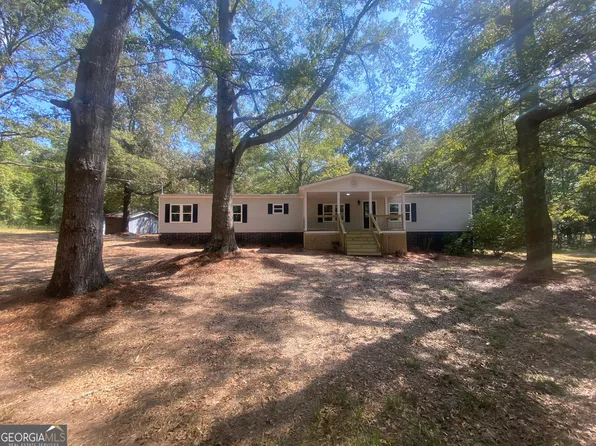 1621 Dukes Waddell Rd, Woodbury, GA 30293