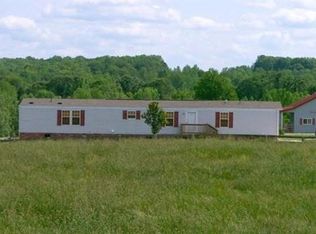 7107 Red House Rd, Phenix, VA 23959