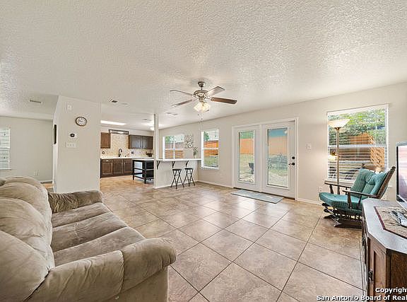 4th image of 11119 Vollmer Ln