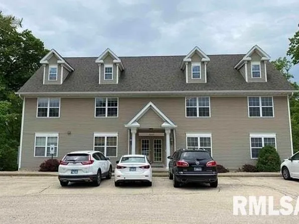 3445 W Dorchester Rdg APT D, Peoria, IL 61604