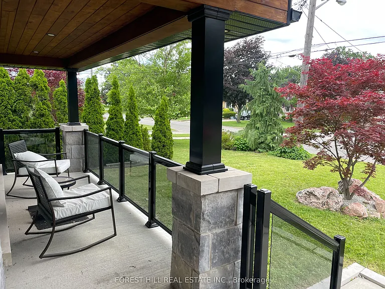 24 Academy Rd — Photo 5