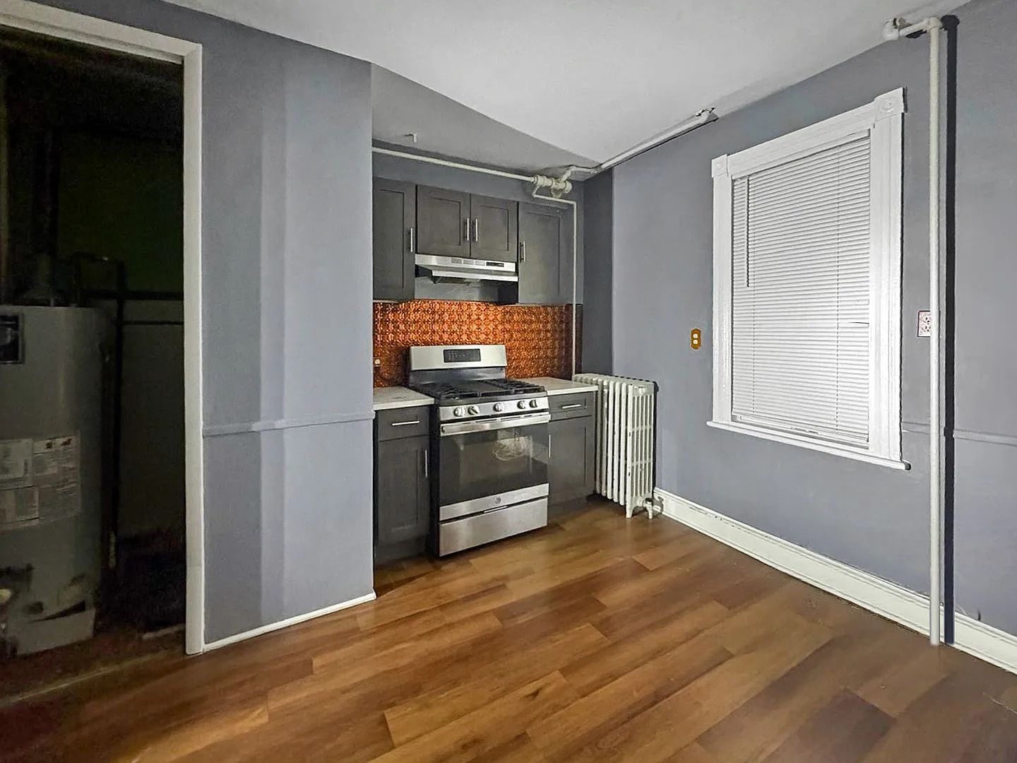 Spacious 3-Bedroom Home in Atlantic City — Photo 3